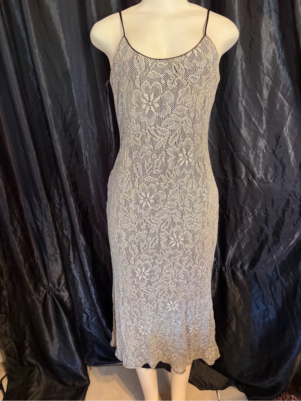 Betsy & Adam Silver Floral Lace Midi Slip Dress
